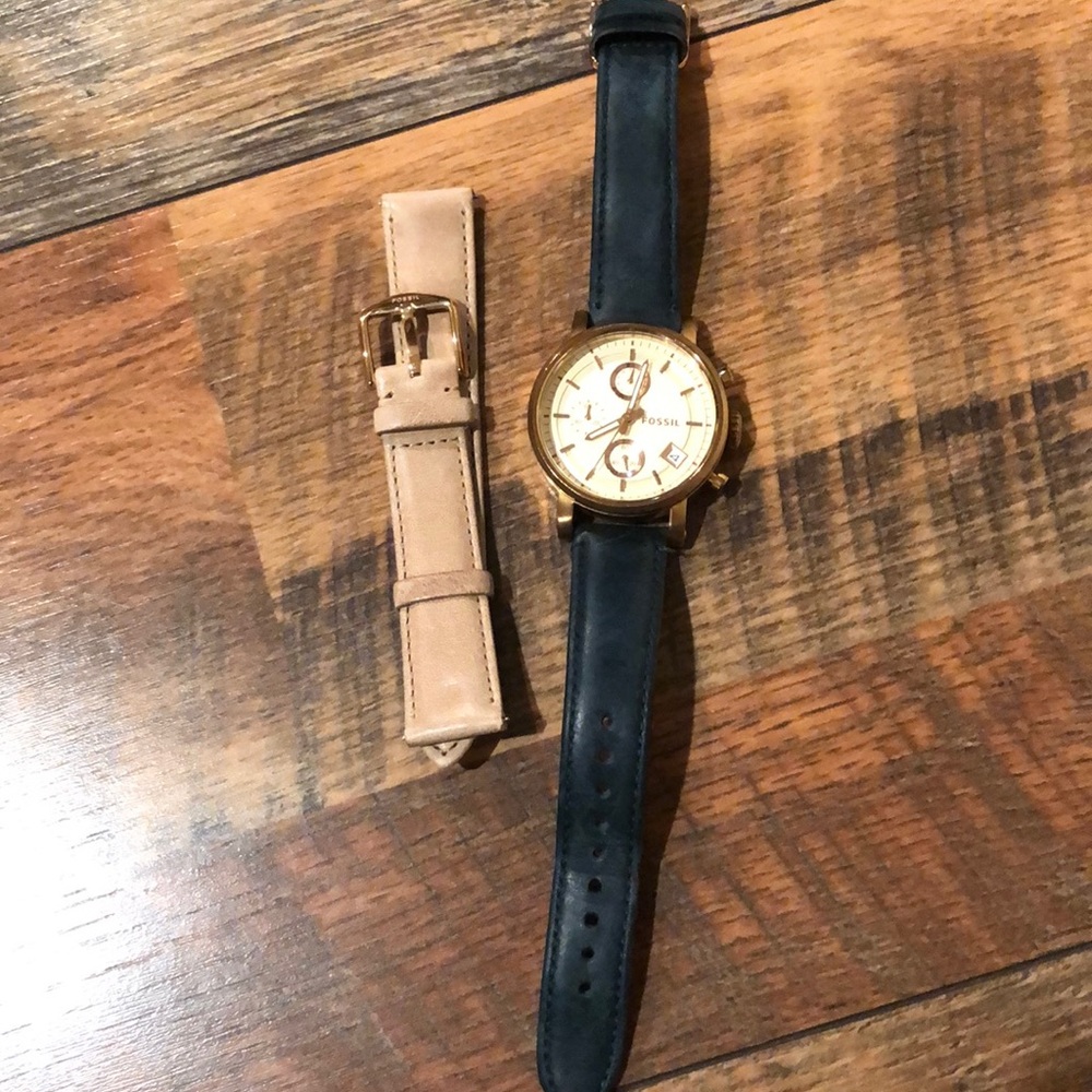 Fossil watch